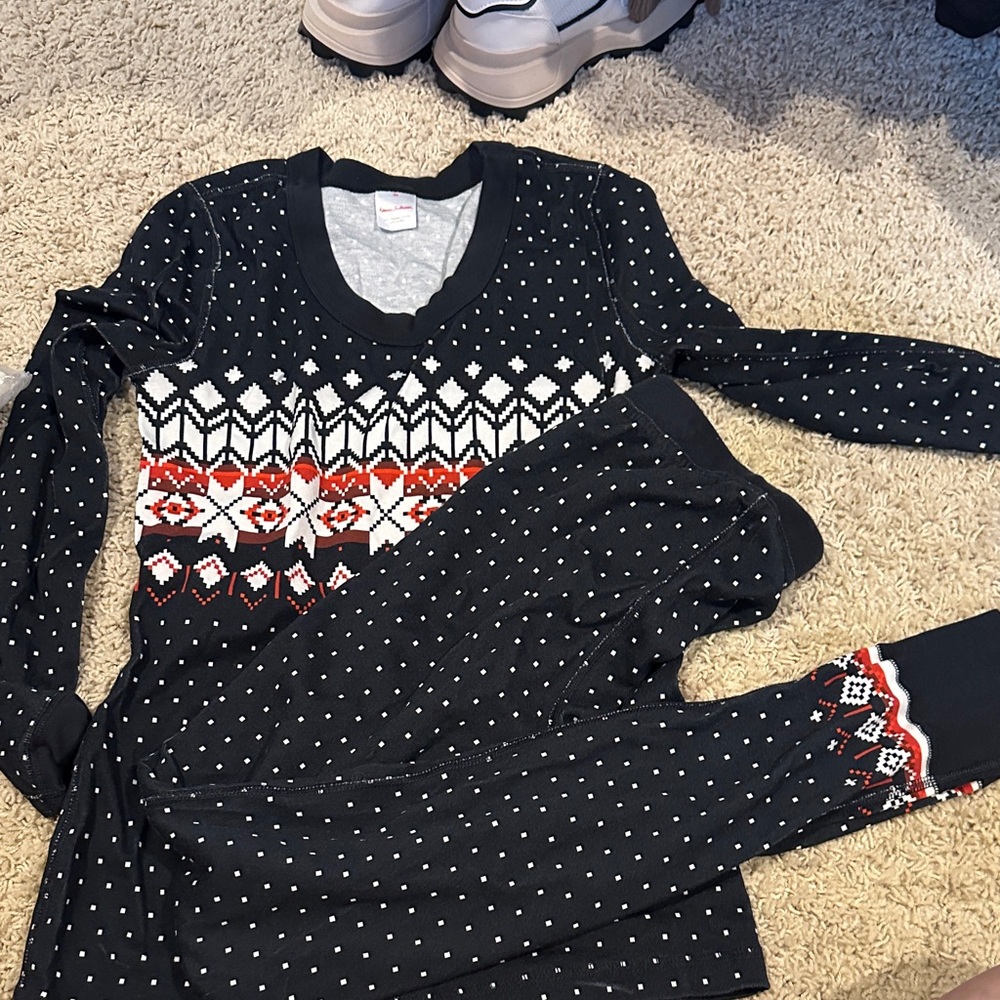 Hanna Andersson Black and White Patterned Sweater